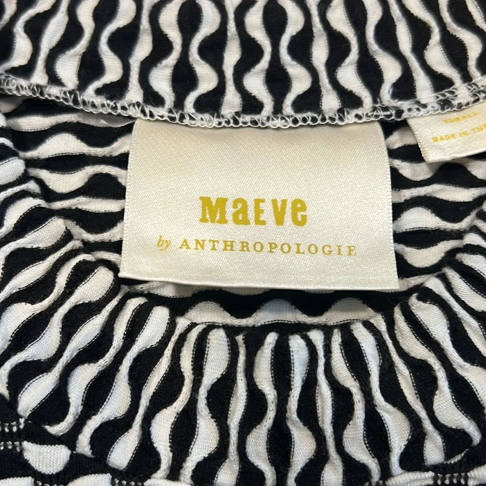 Women XS Tank Top - Picture 2 of 4